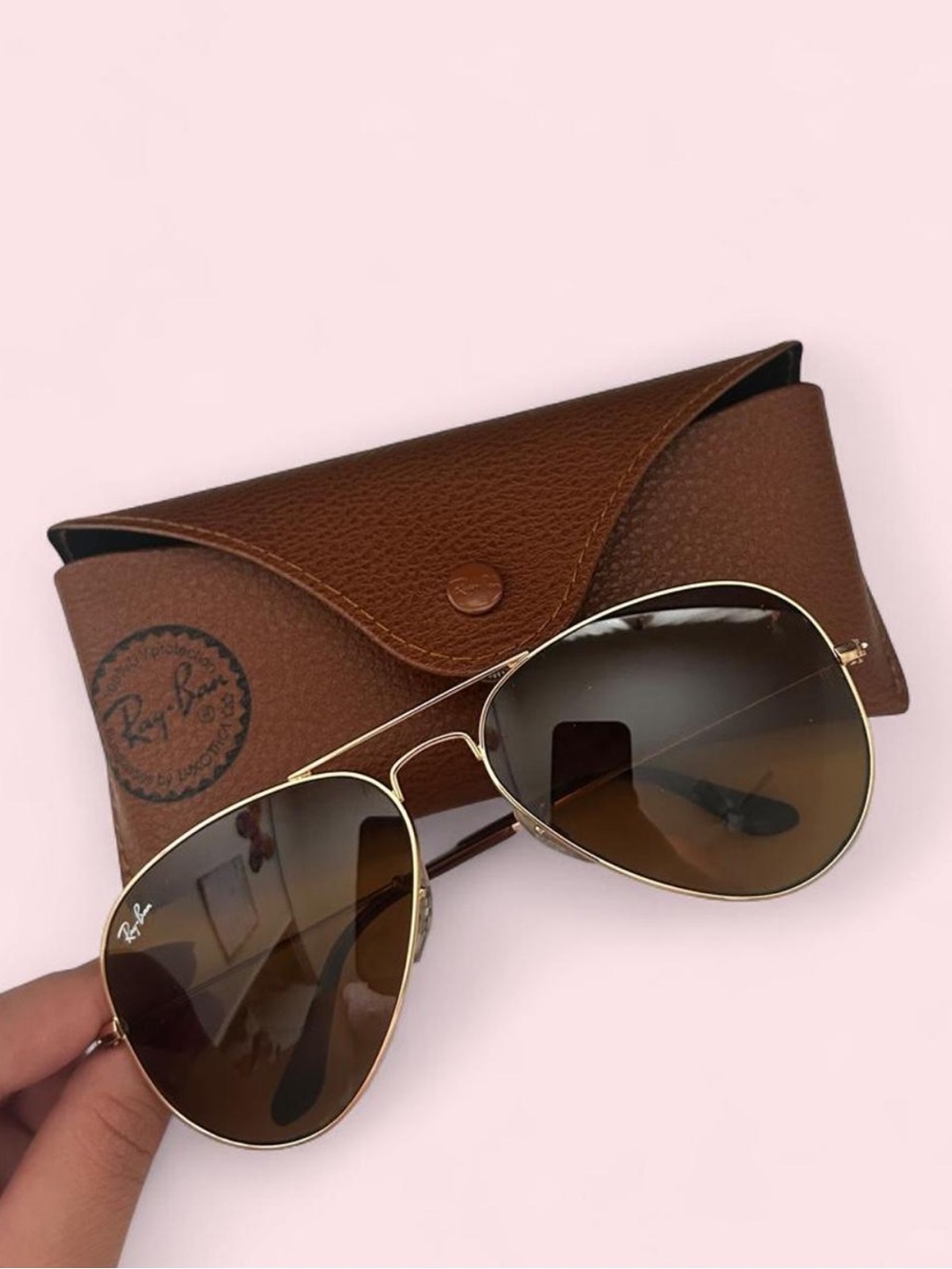 Ray-Ban Men’s Brown Aviator Sunglasses with Brown Case